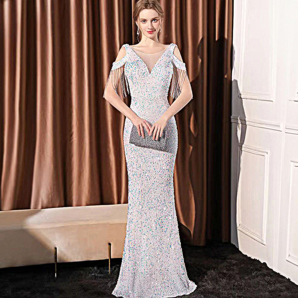 Robe Longue Sirène à Sequins – Coupe Slim Éclatante et Élégante ✨