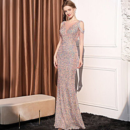 Robe Longue Sirène à Sequins – Coupe Slim Éclatante et Élégante ✨