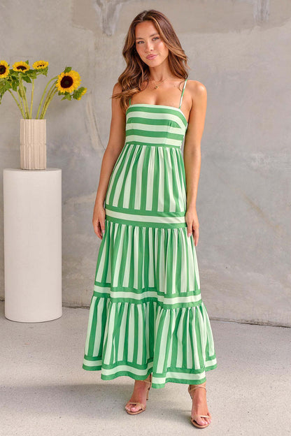 Robe Longue d'Été à Bretelles Imprimée à Rayures avec Poches – Mode, Col Carré, Dos Nu