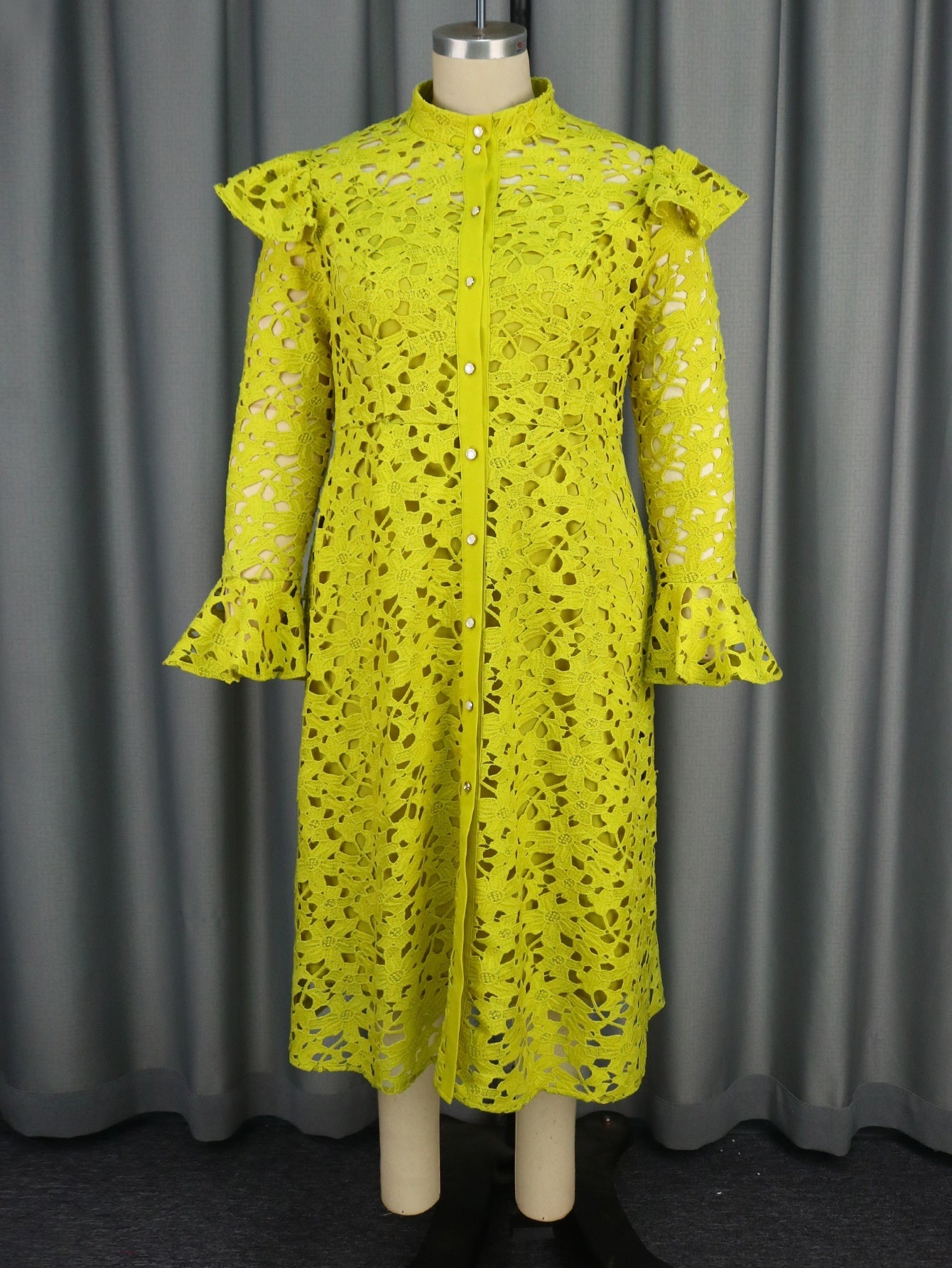 Manteau en dentelle, demi-col roulé, cardigan, sous-vêtement, robe
